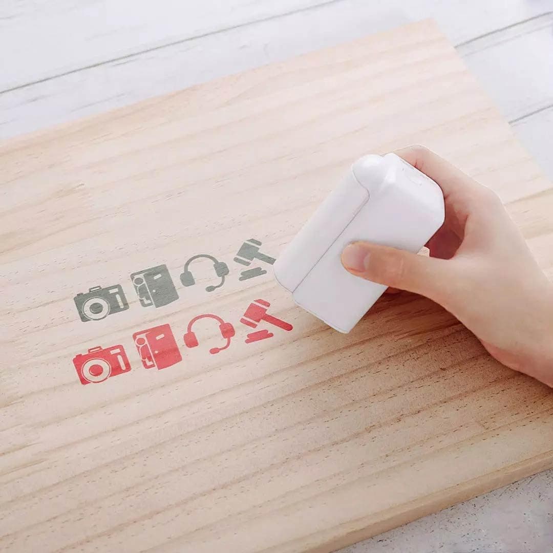 EVEBOT PrintPods Handheld Inkjet Portable Surface Printer - trending gadget from YouTube